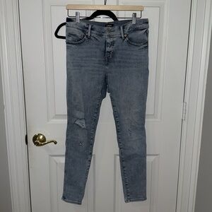 Express light wash skinny, low rise jeans size 8, distressed